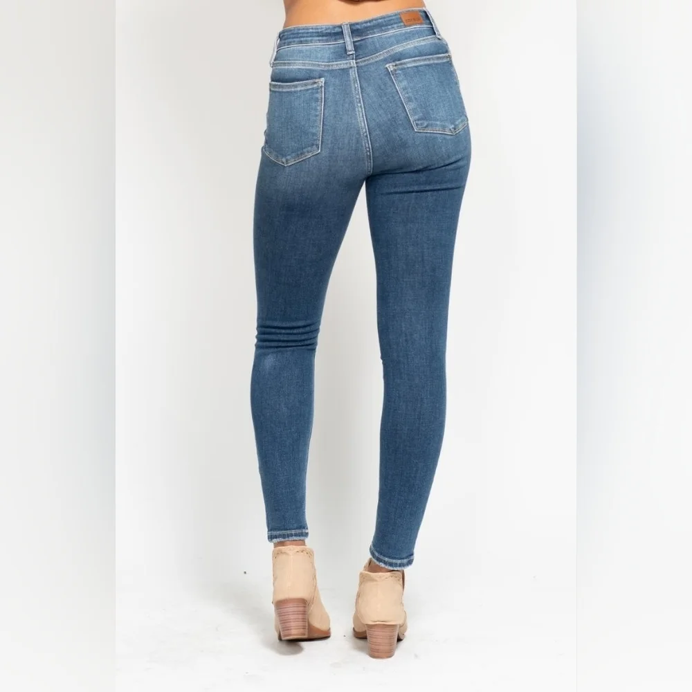 Judy Blue High Rise Medium Wash Button Fly Skinny Jeans Stretch Various NEW